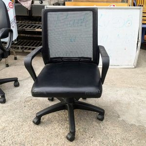 Ghế Xoay Đệm Da Lưng Lưới Cũ